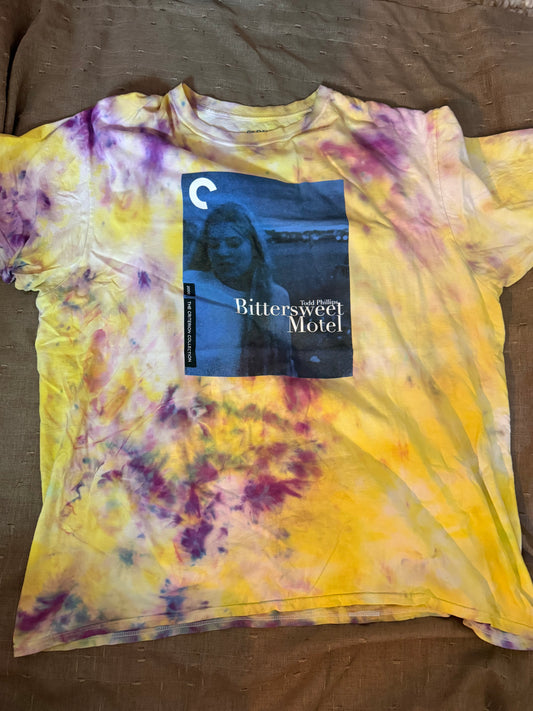 THE BITTERSWEET MOTEL CRITERION TEE UPCYCLED GILDAN XXL