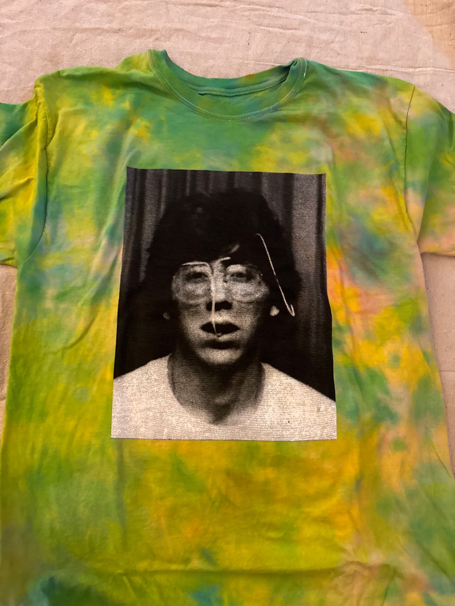 PREP SCHOOL HIPPIE TEE UPCYCLED Tie Dye T-Shirt - D24 Medium